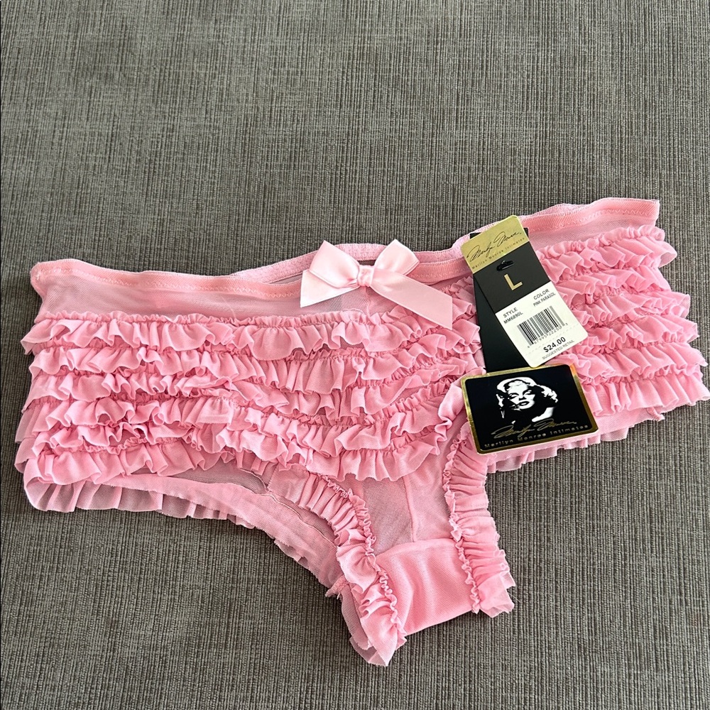 Merilyn Monroe Intimates Sissy Panties Pink Ruffle L NWT